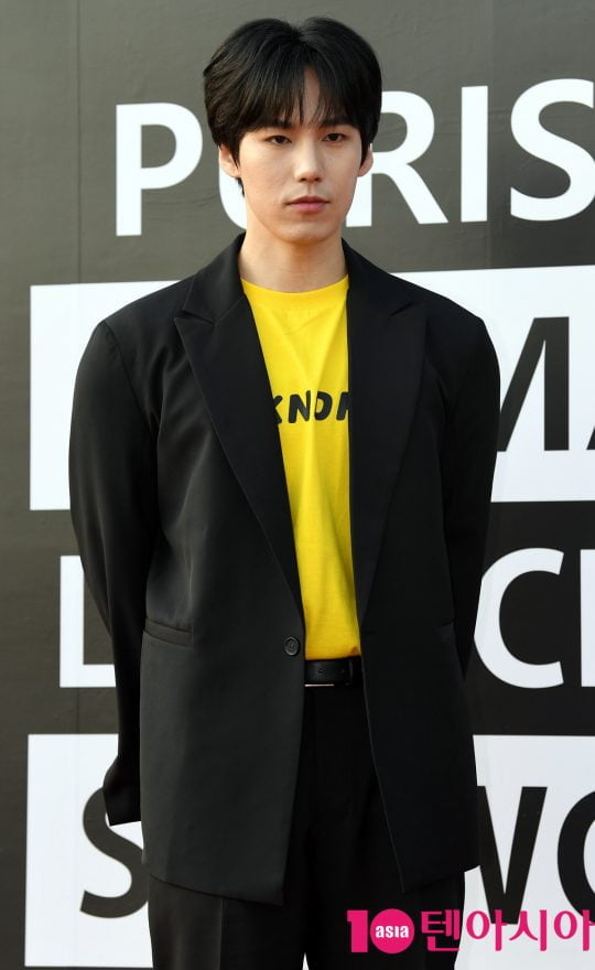 가수 세진이 12일 오후 서울 여의도 한강 서울마리나에서열린 퓨리스킨 LED 마스크 런칭이벤트에 참석하고 있다.