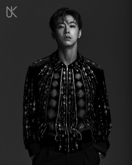 그룹 동방신기 유노윤호의 첫 번짜 솔로앨범 ‘트루 컬러스’ 이미지 / 사진제공=SM엔터테인먼트