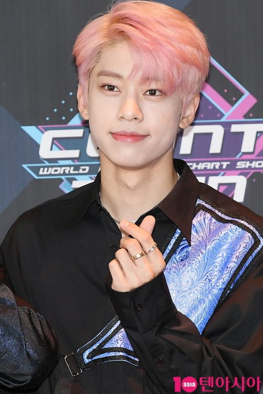 그룹 AB6IX 김동현