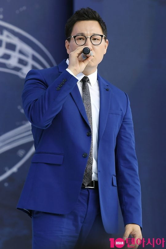 가수 더원