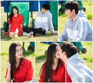 '조선생존기' 강지환♥경수진, 양궁장 과녁 뒤에서 '아찔한 키스'