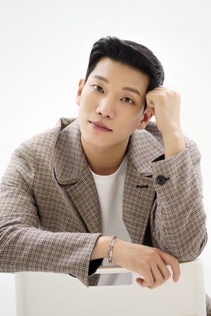 [TEN 인터뷰] 김경남 “스스로 내려놓고 찍은 &#39;조장풍&#39;…최대한 덕구스럽고 싶었어요”