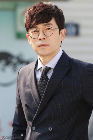 이승준, ‘조선로코-녹두전’ 캐스팅...장동윤X송건희 父된다