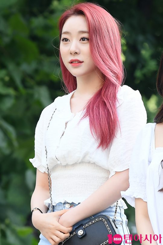 그룹 우주소녀 연정