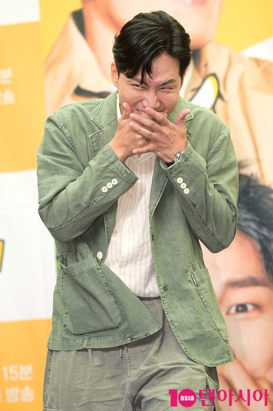 개그맨 이용진