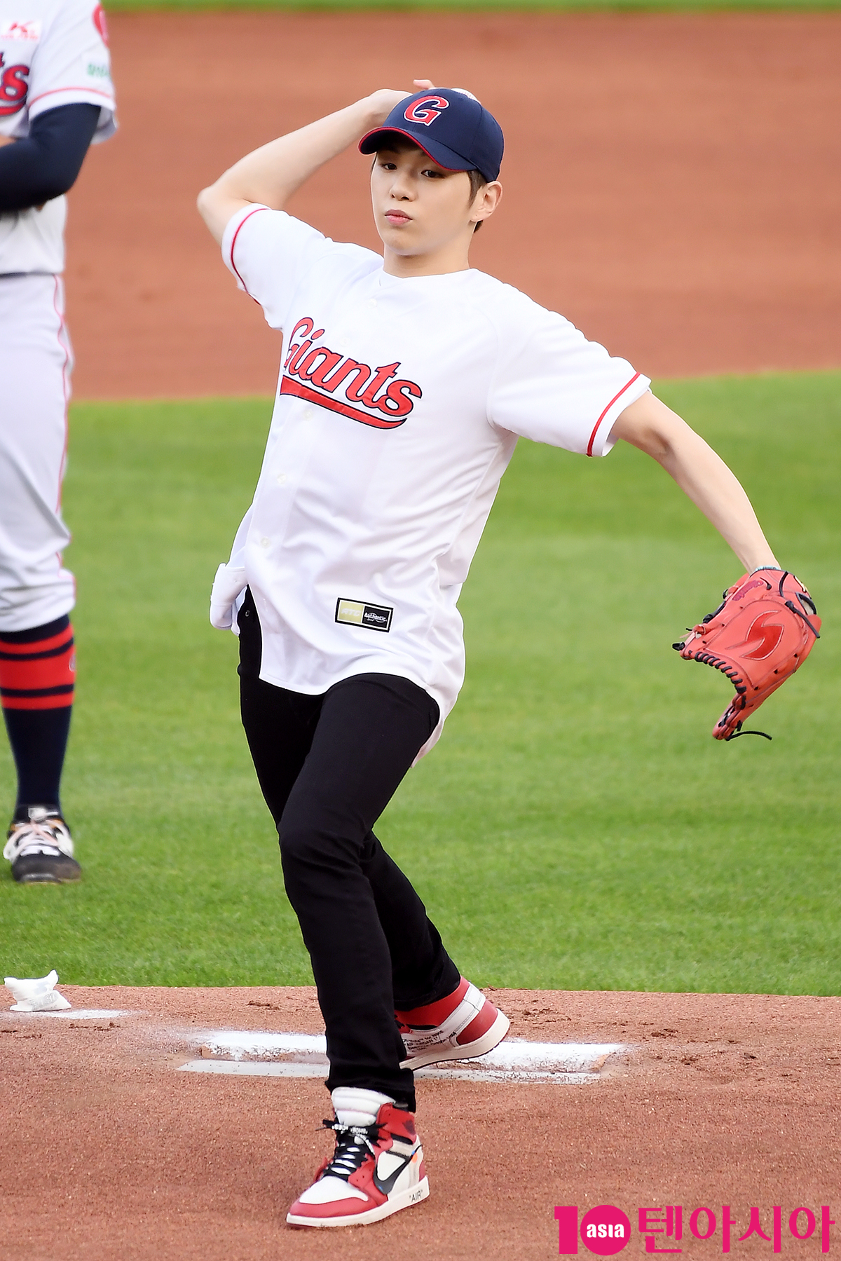가수 강다니엘