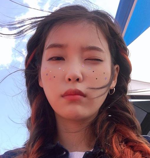 "'삐삐' MV 1억뷰 축하"…아이유, '팔레트'에 이어 두 번째 기록