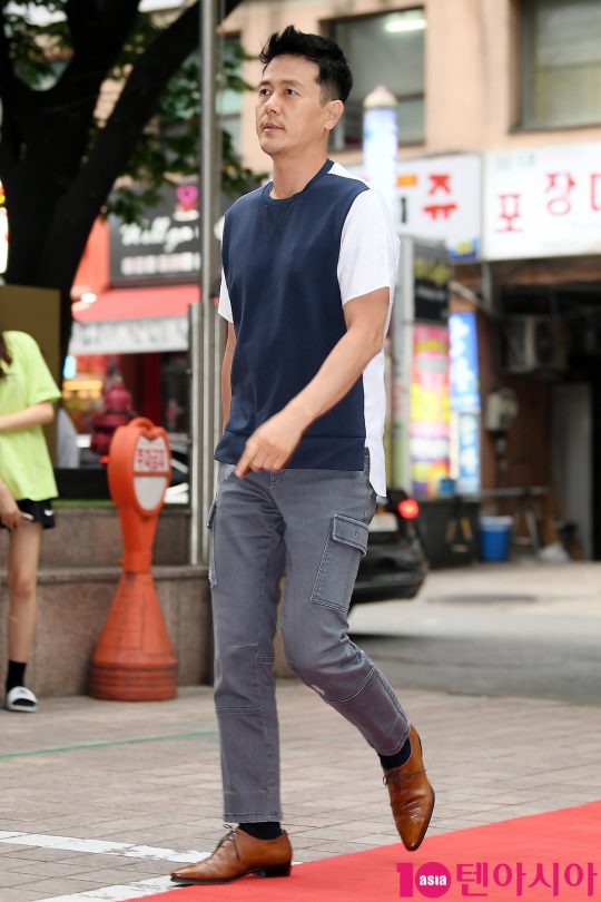 배우 감우성