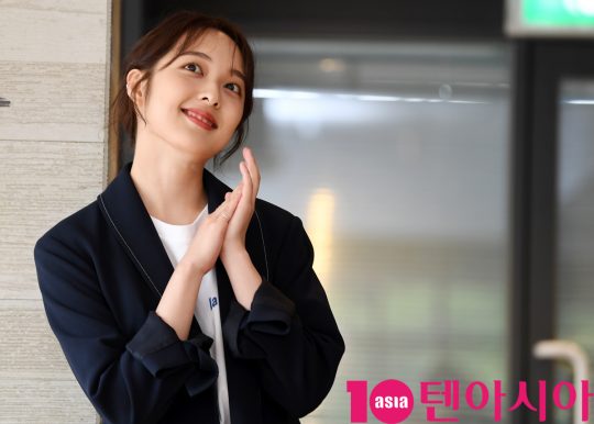 영화 ‘굿바이 썸머’ 에서 열연한 김보라가 17일 서울 삼청동 한 카페에서 텐아시아와 인터뷰를 하고 있다.