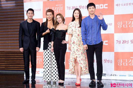 배우 이태성(인쪽부터), 정영주, 오지은, 한지혜, 이상우