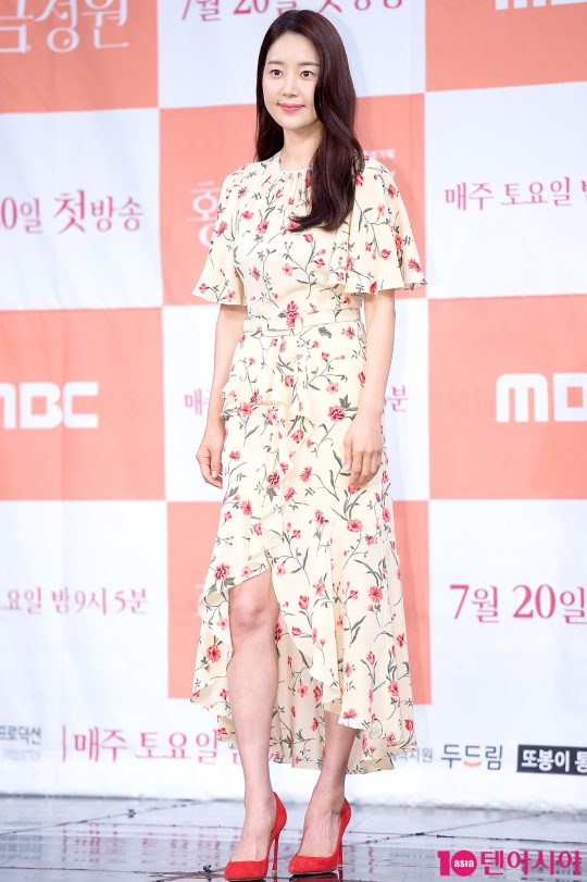 배우 한지혜