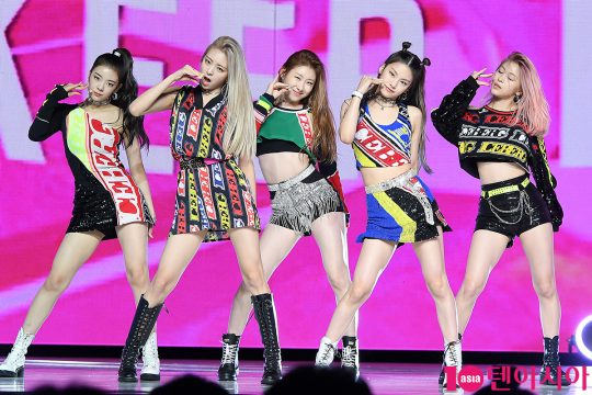 신곡 ‘아이씨(ICY)’를 발표한 그룹 있지(ITZY). / 이승현 기자 lsh87@