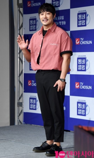 '동네앨범' KCM “편안하게 즐길 수 있는 구수한 공연”