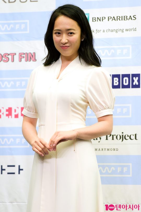 배우 김민정