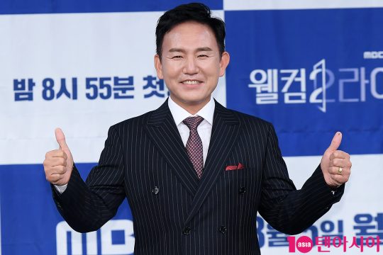 배우 손병호