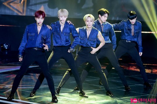 그룹 크나큰