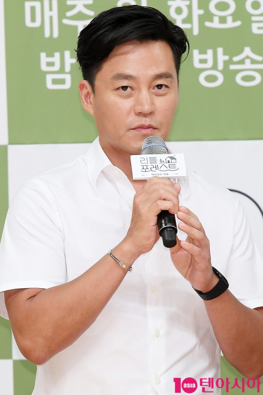 배우 이서진