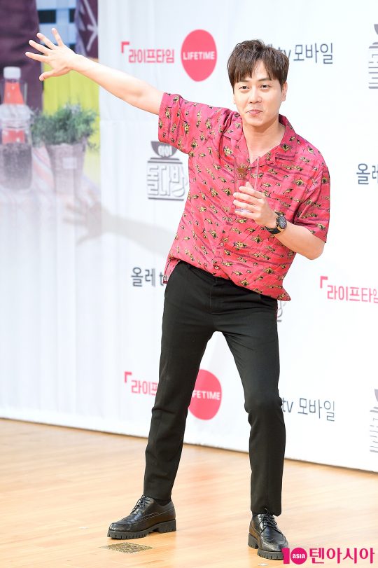 가수 신화 앤디