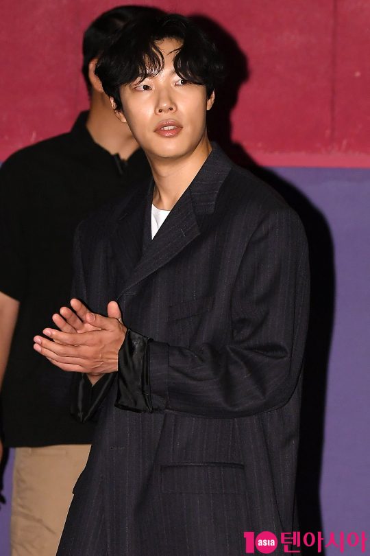 배우 류준열