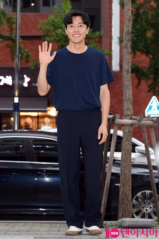 배우 이무생