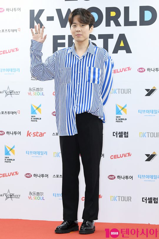 가수 하동균