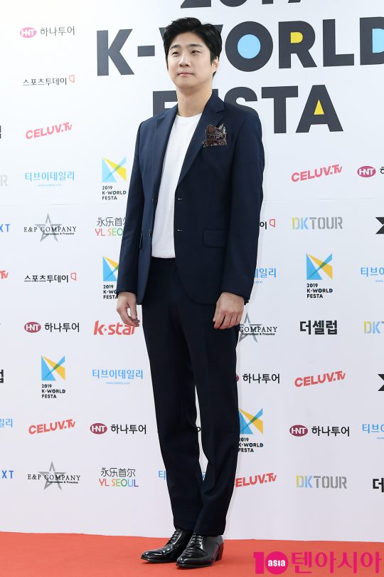 가수 박상돈
