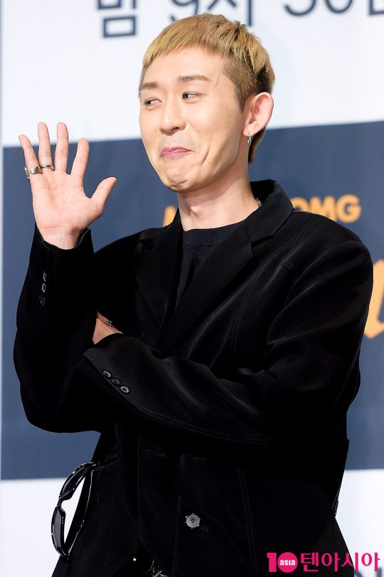 가수 코드쿤스트