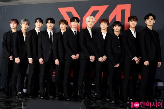 그룹 엑스원 한승우(왼쪽부터), 조승연, 김우석, 김요한, 이한결, 차준호, 손동표, 강민희, 이은상, 송형준, 남도현