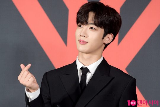 엑스원 김요한