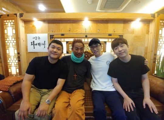 개그맨 조세호(왼쪽), 김철민, 유재석, 남창희./ 사진=김철민 페이스북