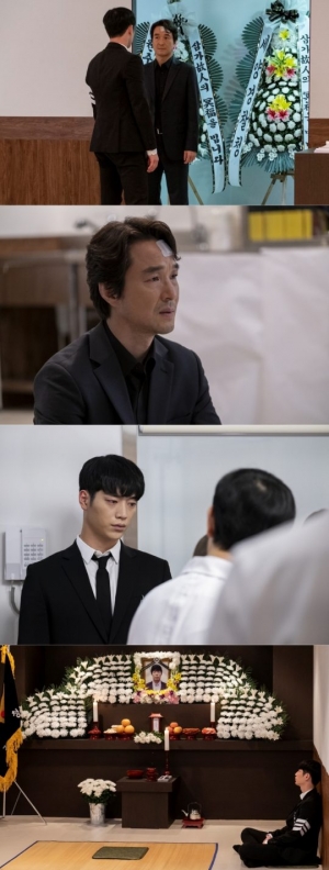'왓쳐' 장례식서 마주한 한석규X서강준, 의미심장 눈빛 교환