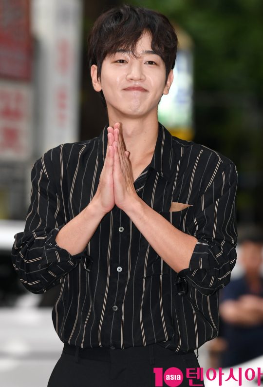 배우 이태선이 1일 오후 서울 여의도 한 음식점에서 열린 tvN 토일드라마 ‘호텔 델루나’ 종방연에 참석하고 있다.