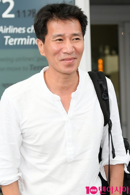 배우 신정근