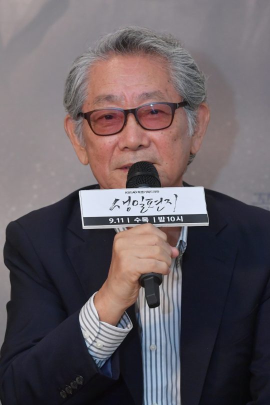 배우 전무송이 5일 오후 서울 여의도 KBS 누리동에서 열린 KBS 특집극 ‘생일편지’ 기자간담회에 참석했다. / 사진제공=KBS