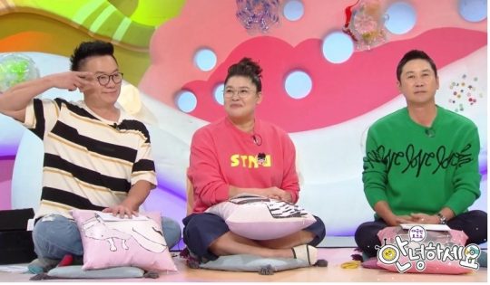 ‘안녕하세요’의 김태균(왼쪽부터), 이영자, 신동엽. / 사진제공=KBST