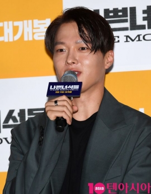 &#39;나쁜 녀석들&#39; 장기용 &#34;스크린 데뷔작...떨려서 잠 설쳤다&#34;
