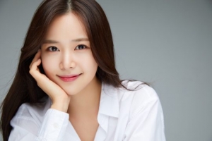 '미스트롯' 강예슬, 17일 신곡 '퐁당퐁당' 발표...상큼 트로트 예고