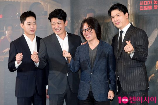 배우 김동영(왼쪽부터), 허성태, 고명성 감독, 김상경이 26일 오전 서울 한강로 CGV용산아이파크몰에서 열린 영화 ‘열두 번째 용의자’ 언론시사회에 참석했다. /서예진 기자 yejin@