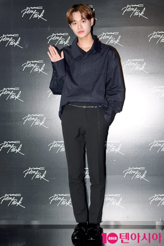 AB6IX,이대휘