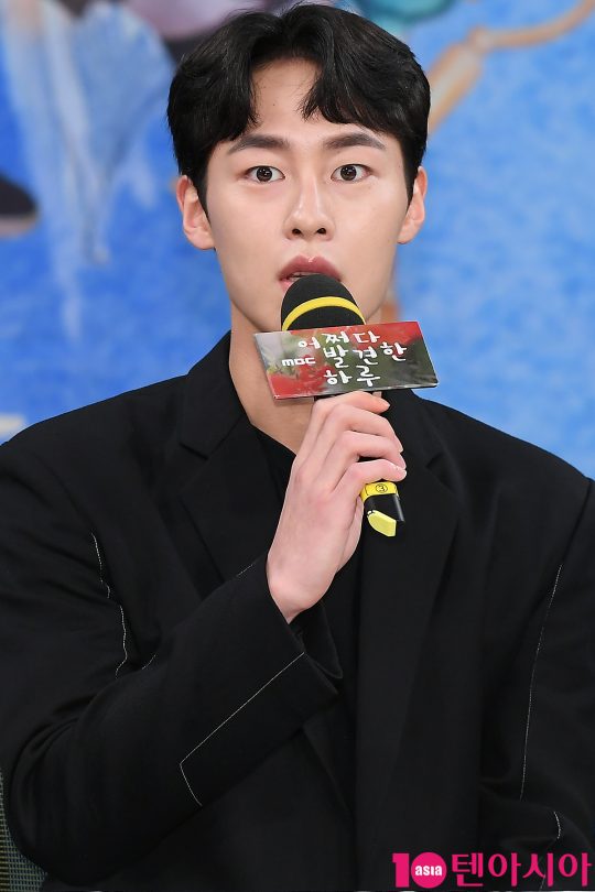 배우 이재욱이 2일 오후 서울 상암동 MBC 골든마우스홀에서 열린 MBC 드라마 ‘어쩌다 발견한 하루’ 제작발표회에 참석했다. /이승현 기자 lsh87@
