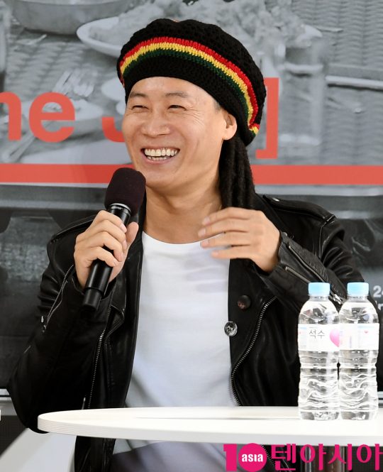 배우 진선규가 4일 오후 부산 해운대구 우동 영화의 전당 야외무대에서 열린 영화 ‘극한직업’ 야외무대인사에 참석했다. /부산=조준원 기자 wizard333@