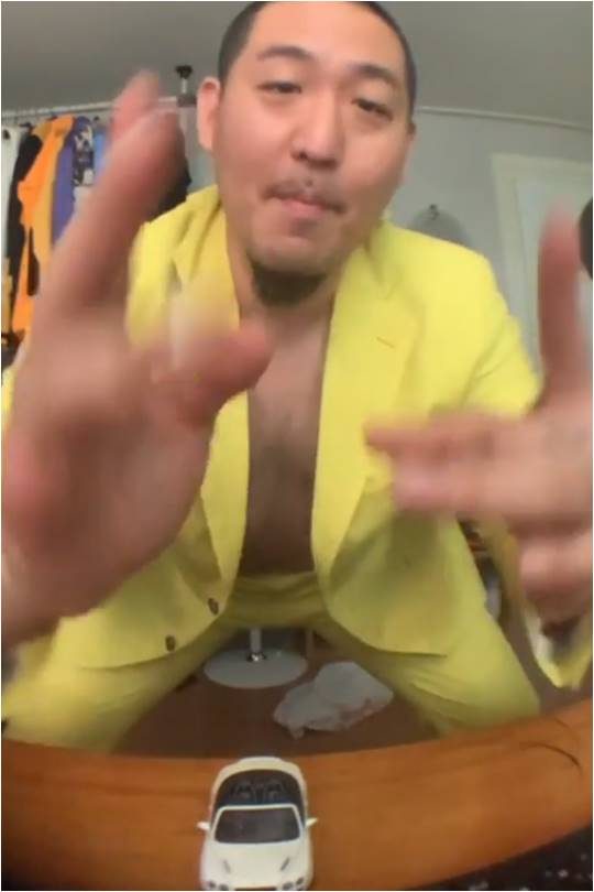 래퍼 염따 SNS 캡처.