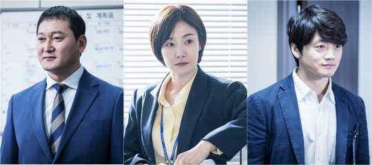 JTBC 새 월화드라마 ‘보좌관: 세상을 움직이는 사람들 시즌2’에 출연하는 배우 정만식(왼쪽부터), 박효주, 조복래. /사진제공=스튜디오앤뉴