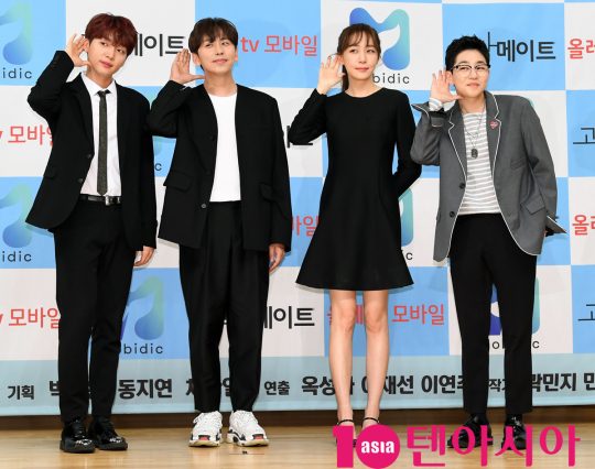 정세운,이원석,김이나,딘딘(왼쪽부터)이 8일 오후 서울 양천구 목동 SBS 사옥에서 열린 SBS 웹예능 ‘고막메이트’ 제작발표회에 참석하고 있다.