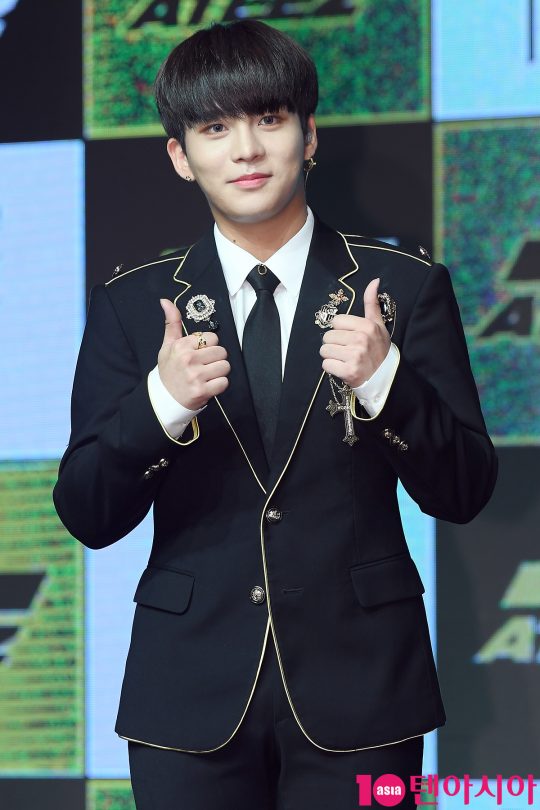그룹 에이티즈 종호