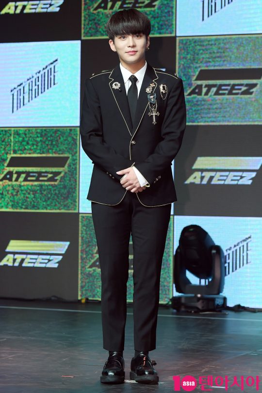 그룹 에이티즈 종호