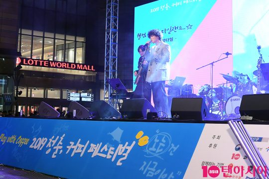 가수 양다일