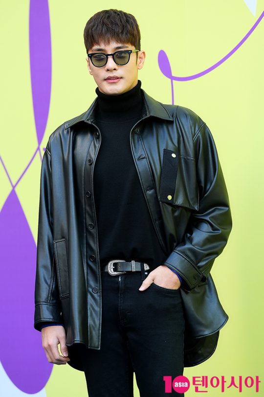 배우 성훈
