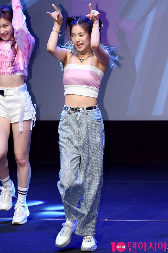 그룹 있지 예지