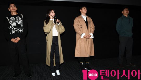 유태오,천우희,정재광,전계수 감독(왼쪽부터) 19일 오후 서울 강남구 삼성동 메가박스 코엑스에서 열린 영화 ‘버티고’ 무대인사에 참석했다.